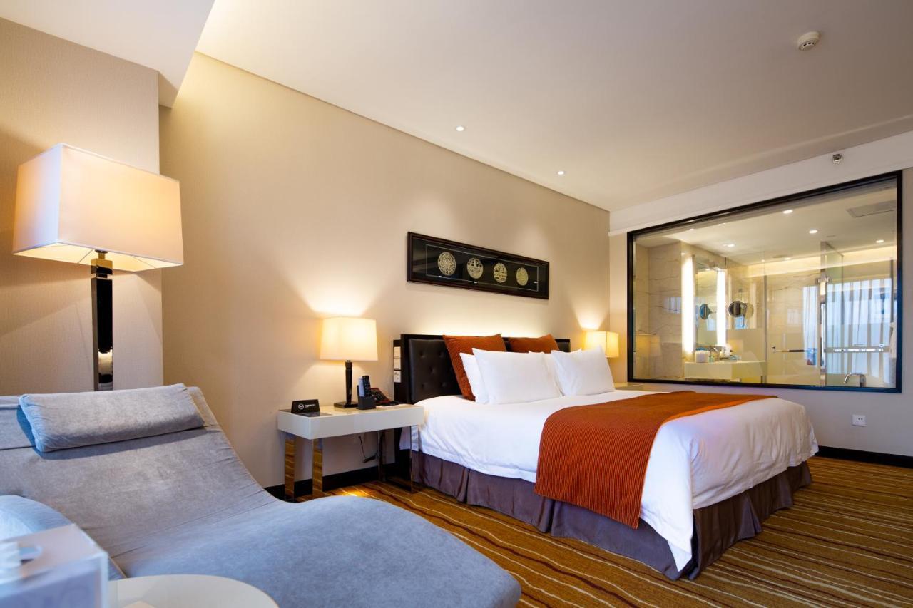 Pullman Guiyang Hotel Guiyang  Exterior photo