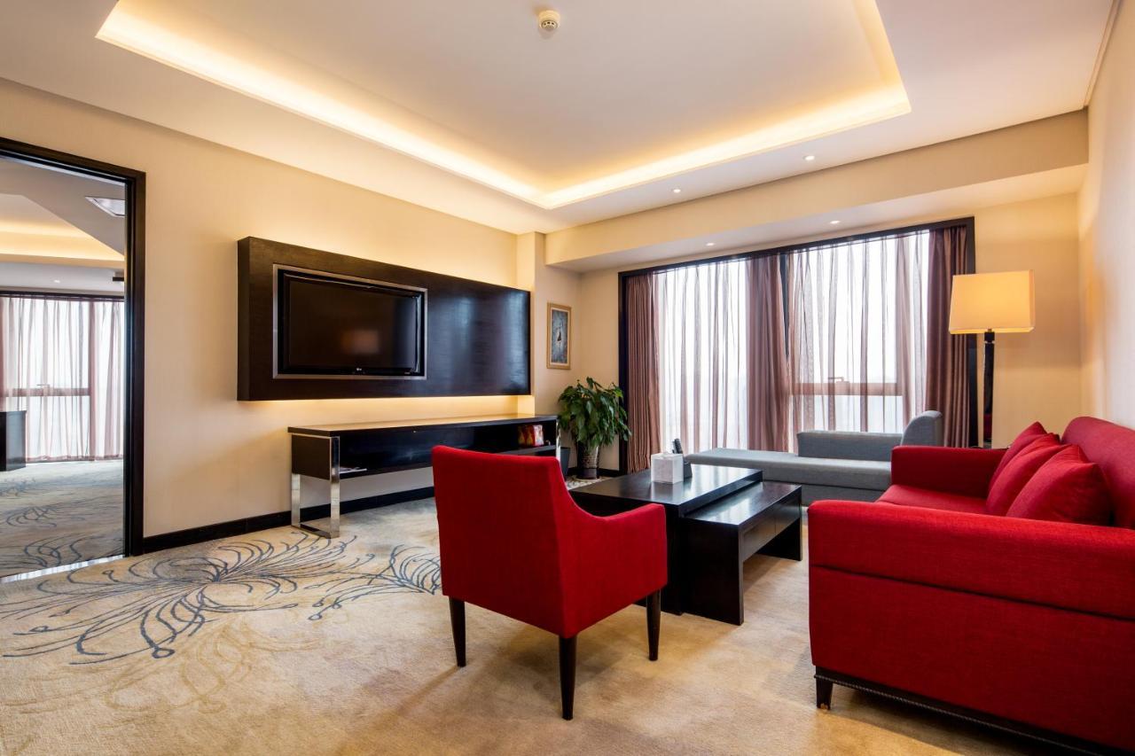 Pullman Guiyang Hotel Guiyang  Exterior photo