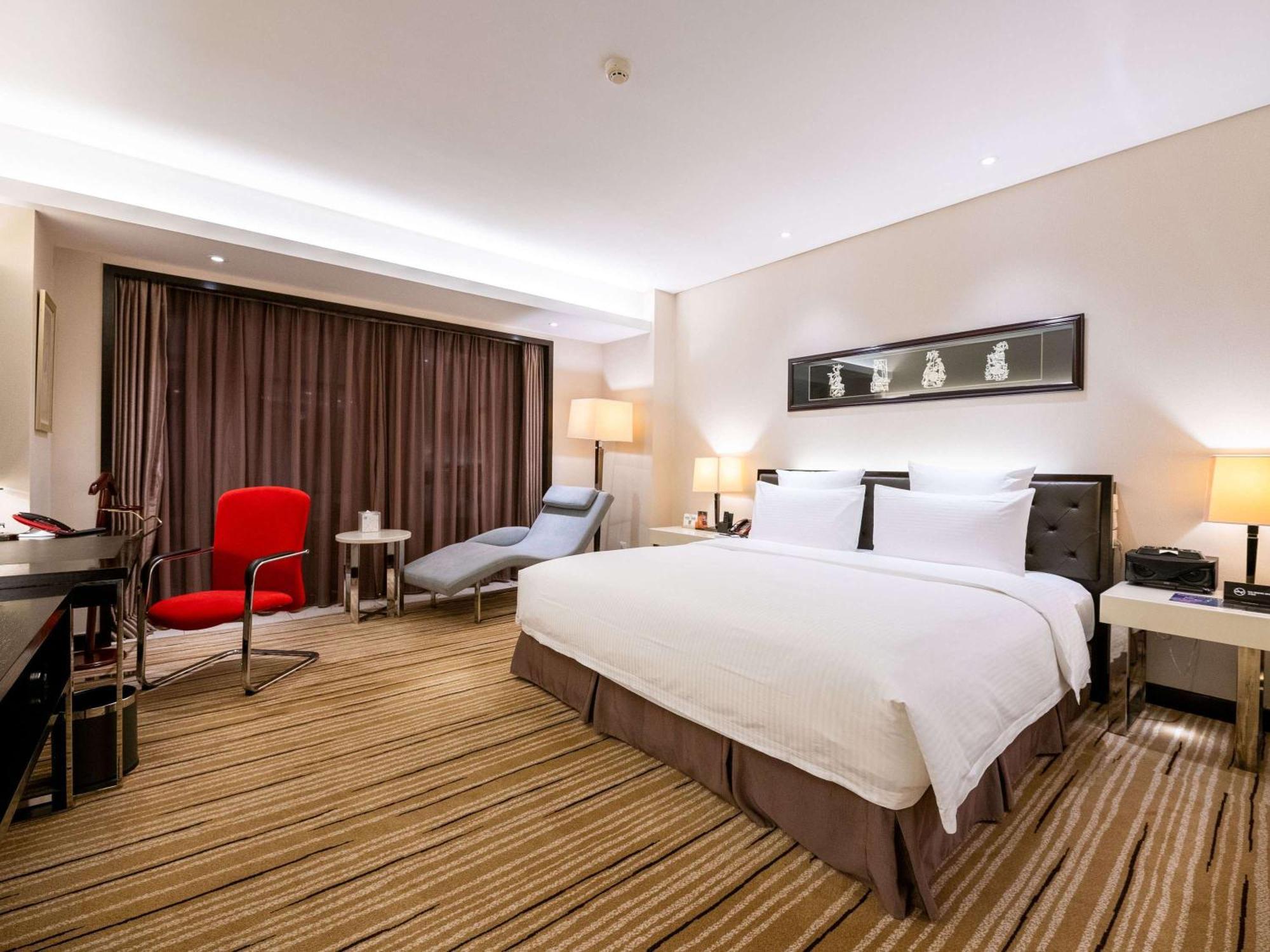 Pullman Guiyang Hotel Guiyang  Exterior photo