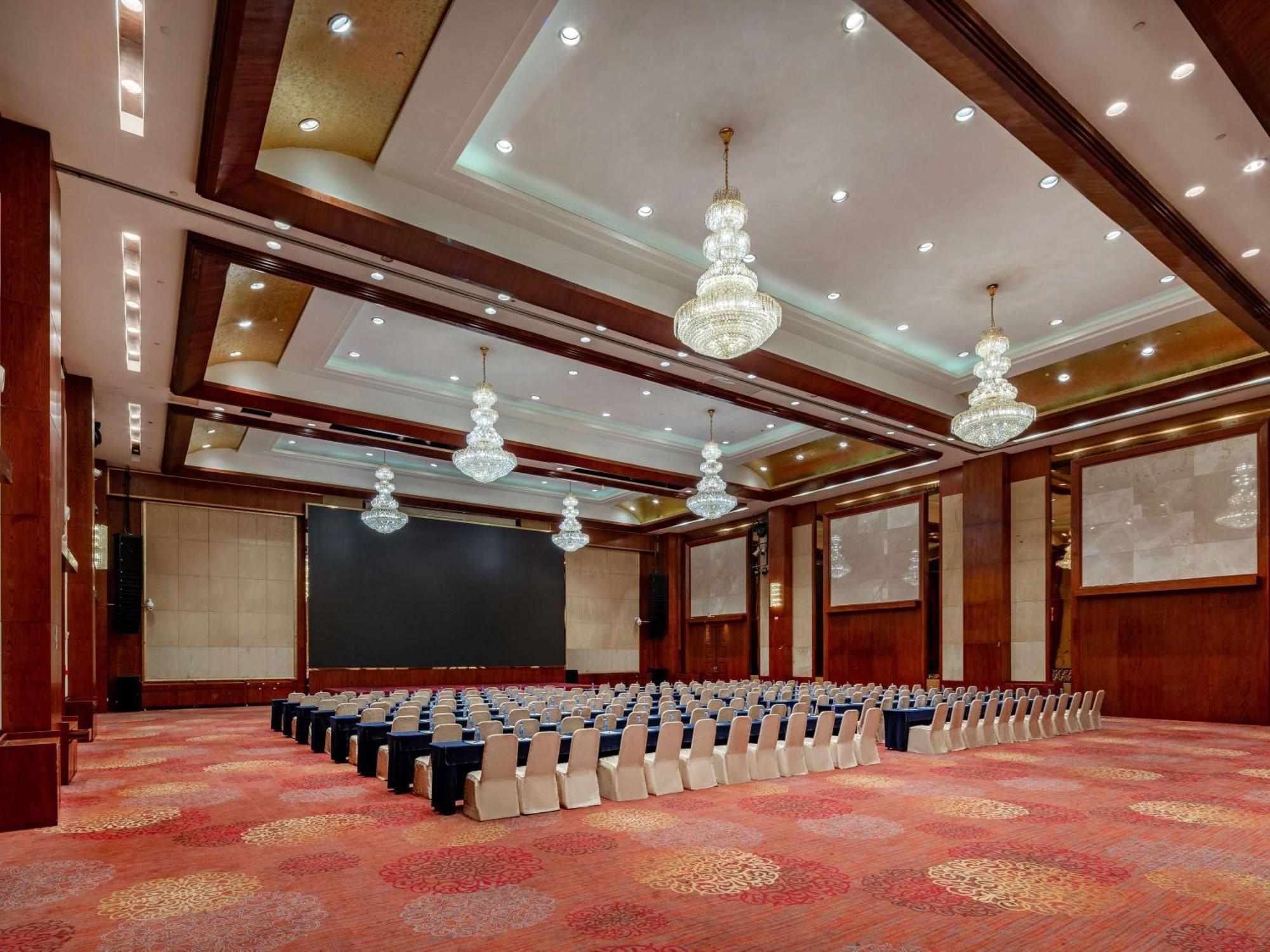 Pullman Guiyang Hotel Guiyang  Exterior photo
